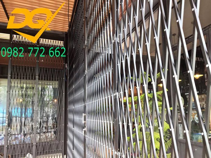 Những mẫu hàng rào sắt inox chống trộm đẹp giá rẻ năm 2018