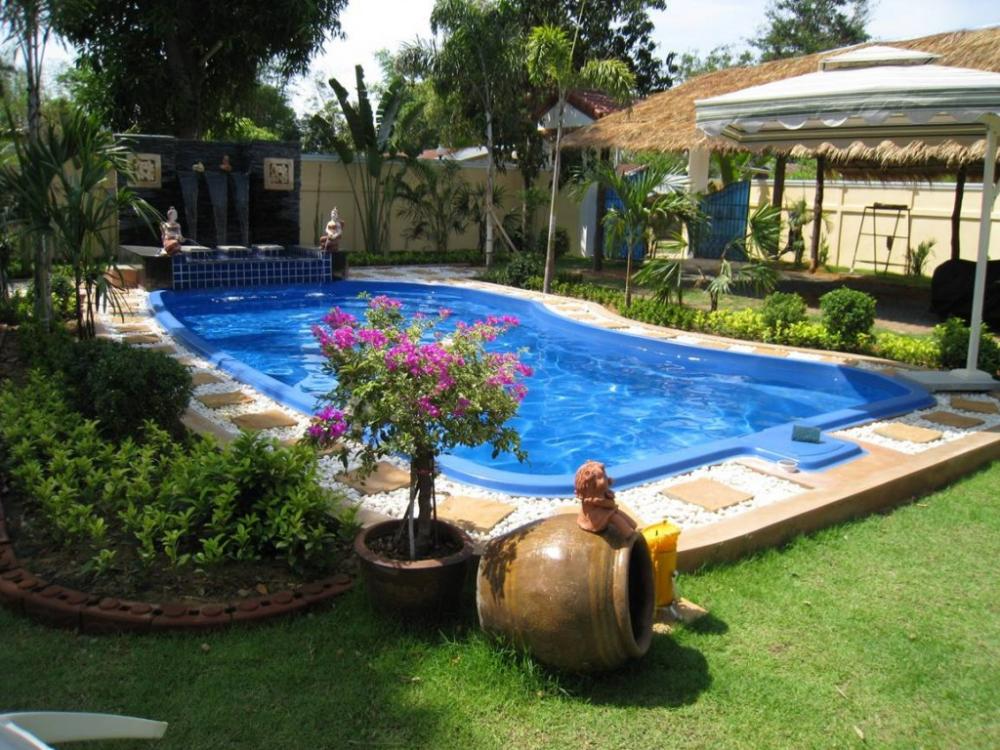 Kích thước bể bơi gia đình nên tương xứng, hài hòa với diện tích nhà.
