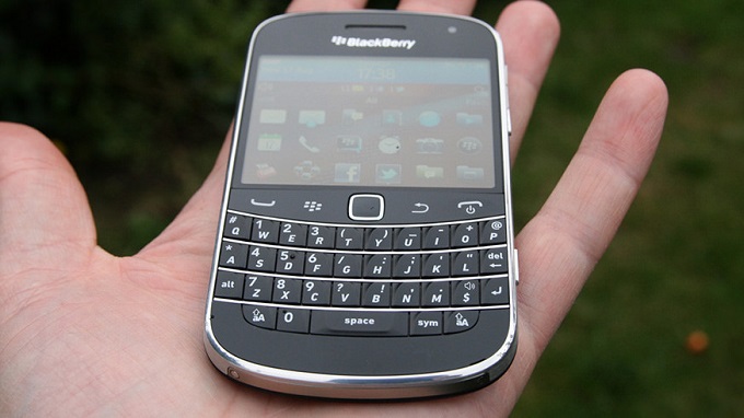 Đánh giá Blackberry 9900 Bold giá rẻ - Trải nghiệm...