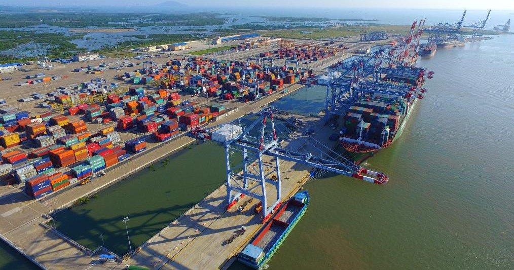 Cụm cảng Thị Vải - Cái Mép với quy mô lớn trong khu vực