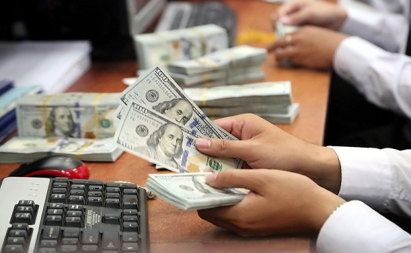 Thủ tục mua ngoại tệ tại ngân hàng Vietcombank từ A đến Z