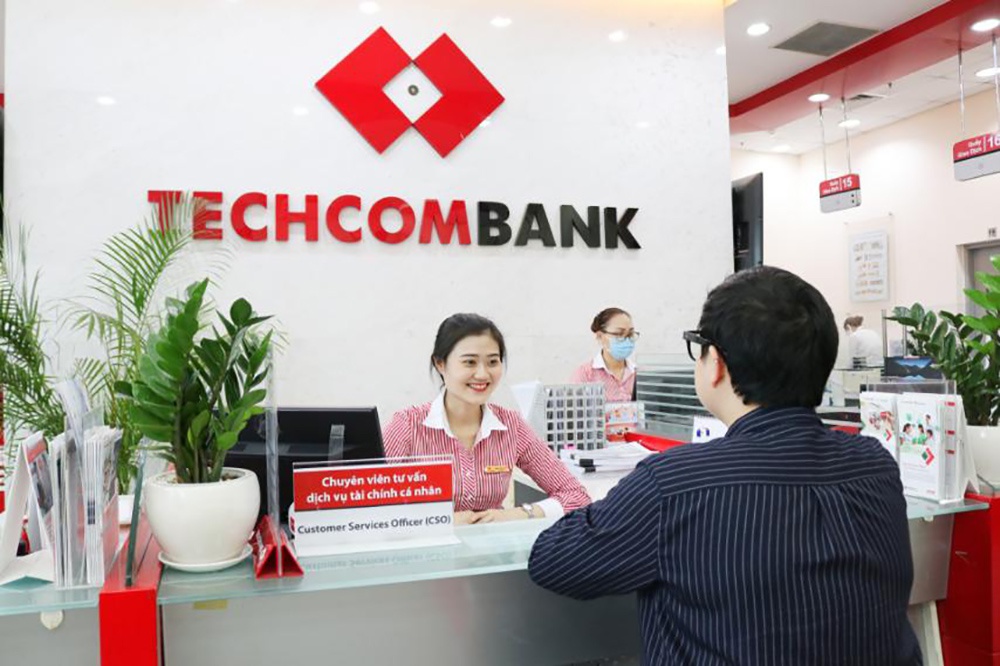 Techcombank phe duyet han muc the tin dung cho lanh